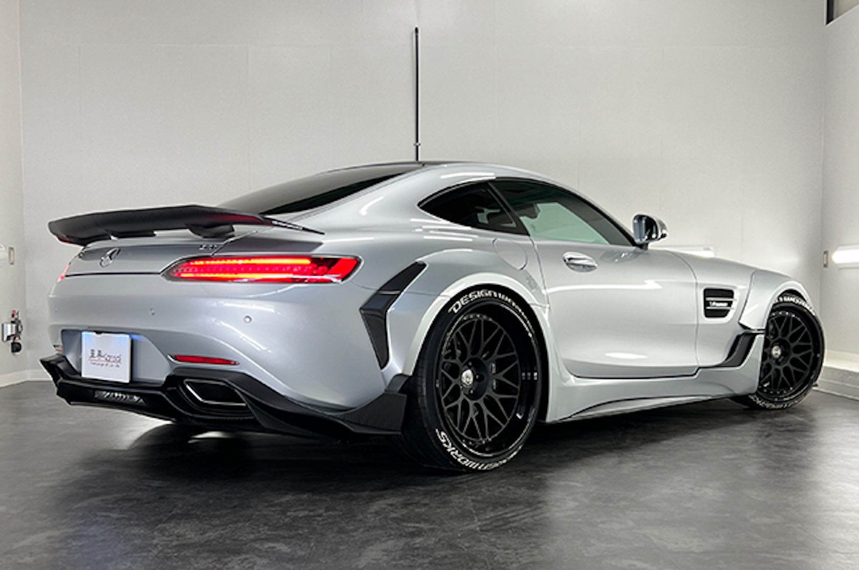 メルセデス AMG-GT