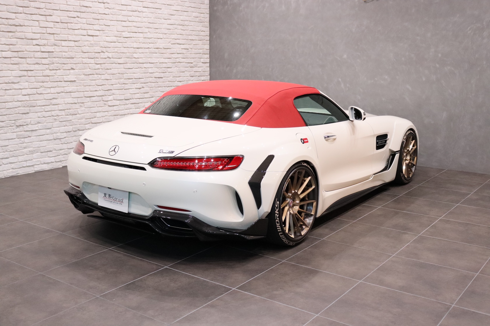 メルセデス AMG-GT C ロードスター